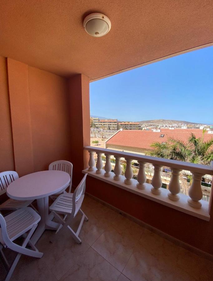 La Ola Apartment. Enjoy El Medano. 2 Bedrooms Екстериор снимка